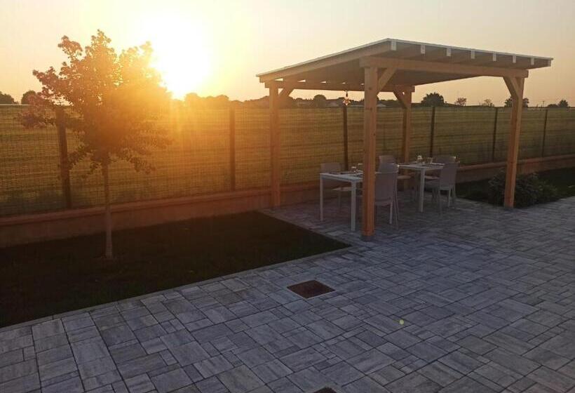 פנסיון La Corte Di Emma E Ale