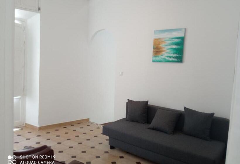 پانسیون Old Town