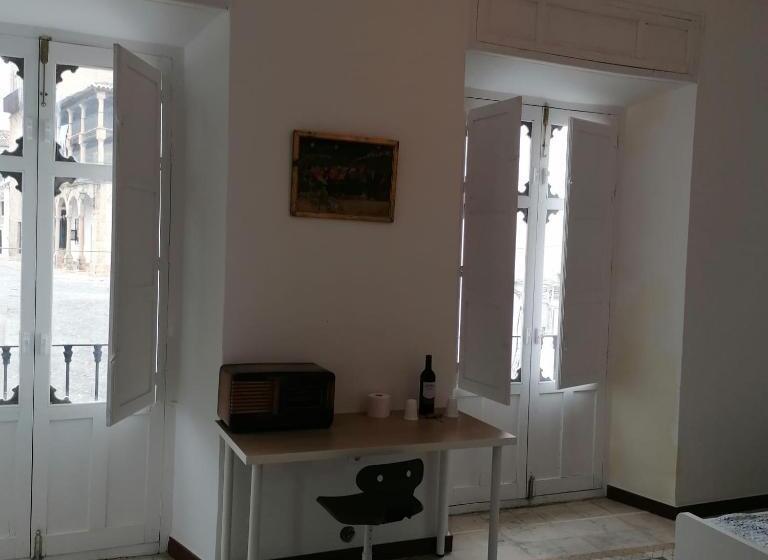 پانسیون Old Town