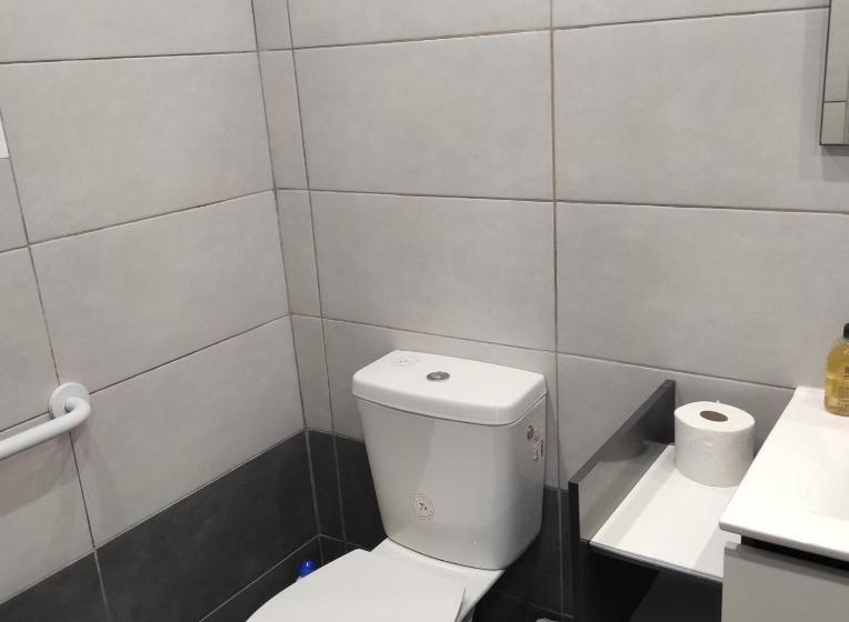 Pension (Hôtel basse catégorie) Studio 30m2