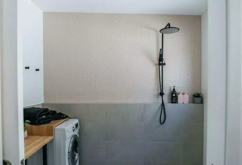 Majatalo Studio On Lewis Tiny House