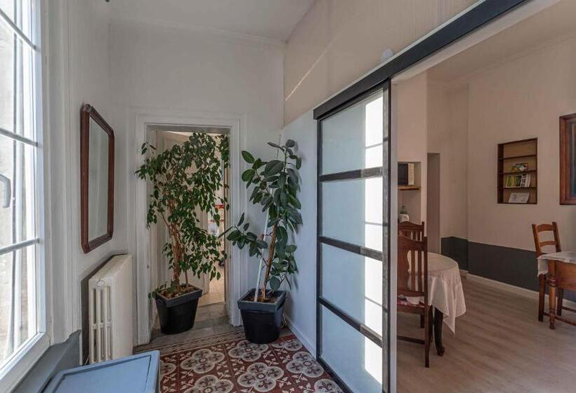 ベッドアンドブレックファースト Chambre D Hôtes Les Jardins De Marie, Sci Charles Iii