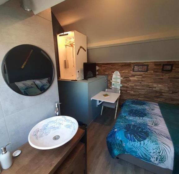 Bed and Breakfast Groot Genoegen   50 North   With Airco