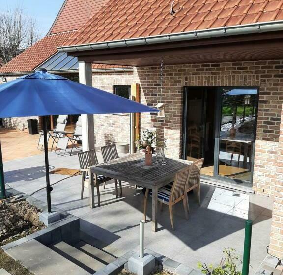 Bed and Breakfast Groot Genoegen   50 North   With Airco