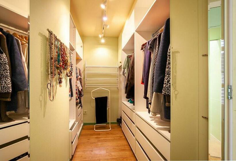 민박 Thai Time Wellness