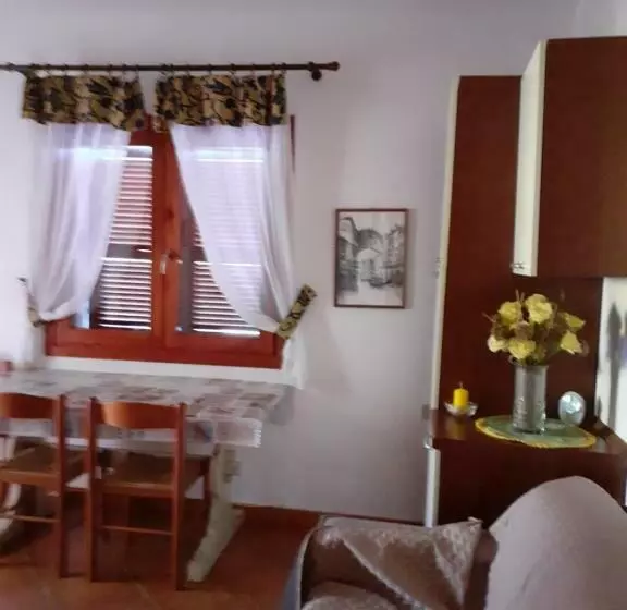 Casa Mirice In Residence Con Piscina ,wifi,climatizzatore Vicino Al Mare