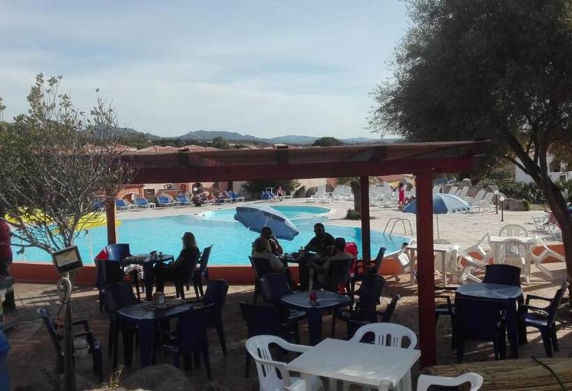 Casa Mirice In Residence Con Piscina ,wifi,climatizzatore Vicino Al Mare