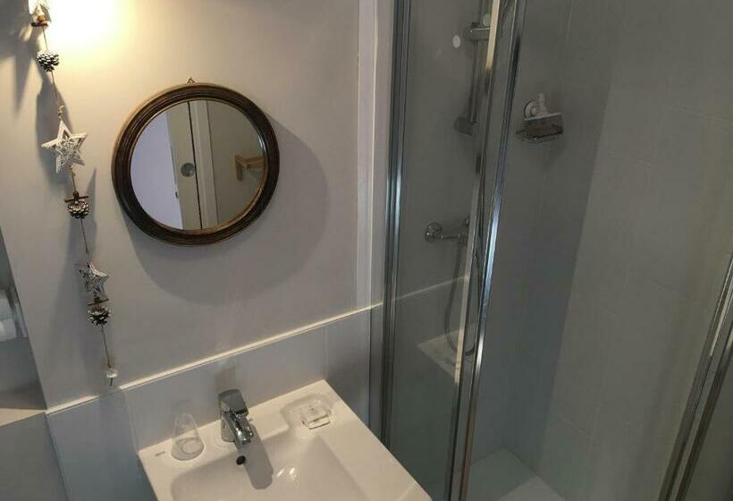 Отель Les Trois Temps