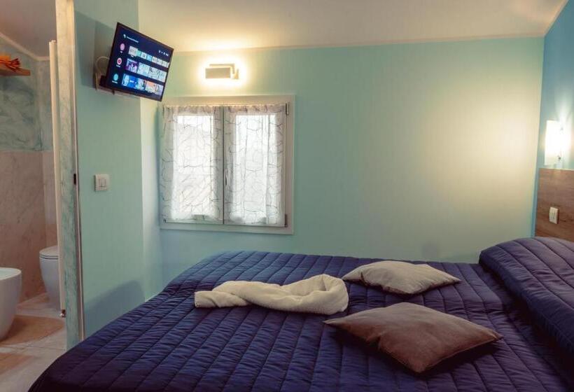 پانسیون Affittacamere Orchidea For Tourists And Hesperia Hospital