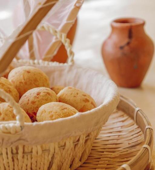 膳宿费 Avra Tatajuba