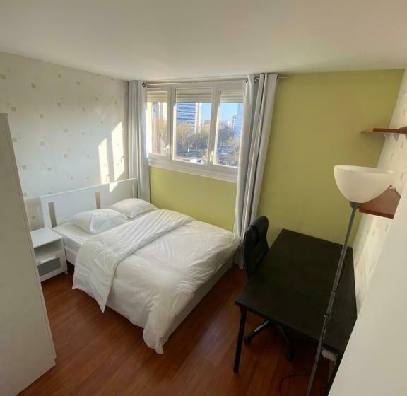 Pensjonat Chambre    Proche Gare Tgv Et Paris