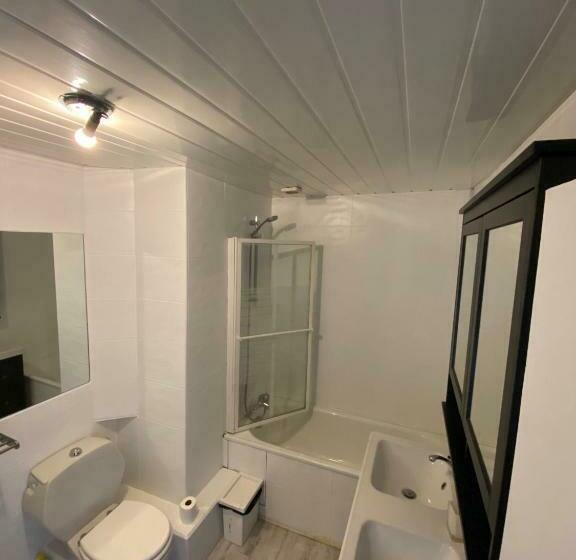 Pensjonat Chambre    Proche Gare Tgv Et Paris