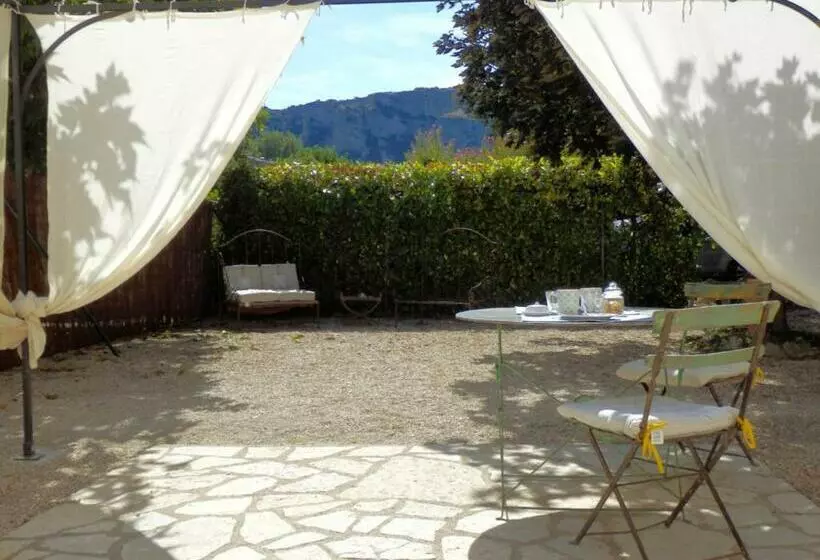 Majatalo La Secrète Chambre De La Tour