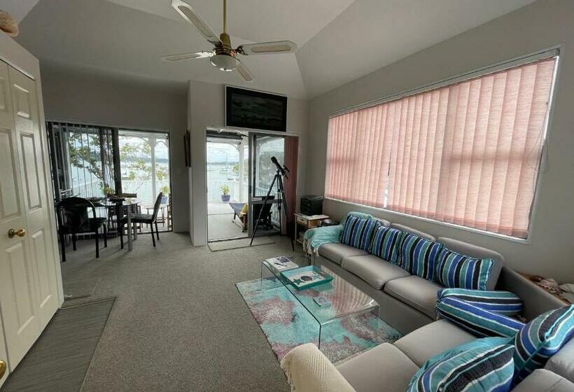 펜션 Paradise On The Strand