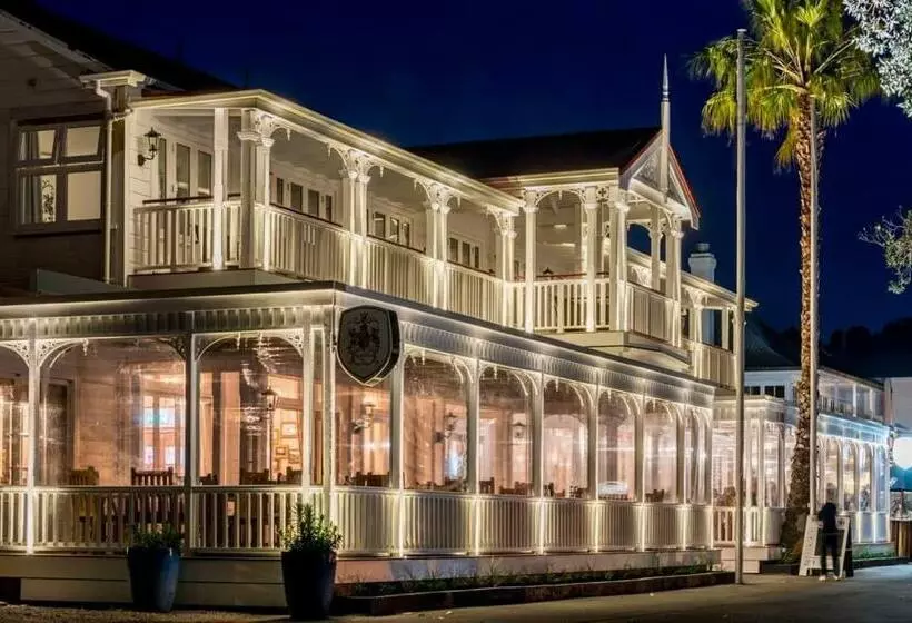 Majatalo Paradise On The Strand