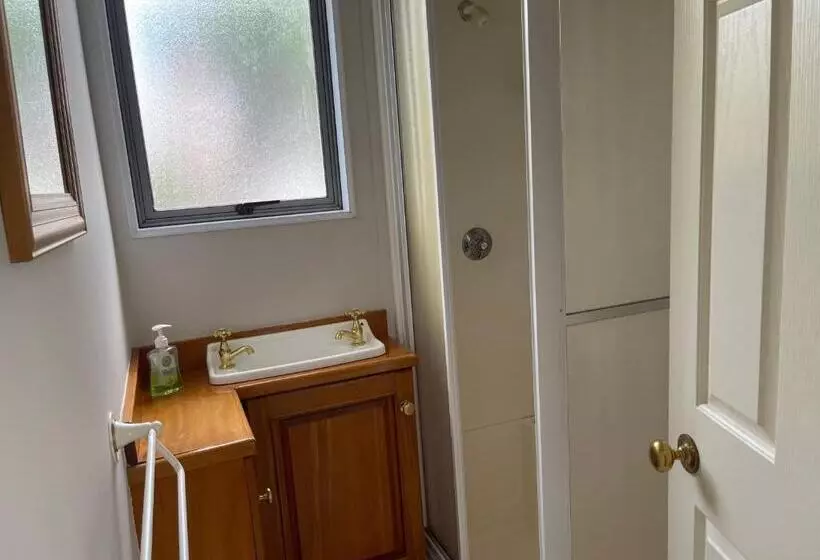 Majatalo Paradise On The Strand