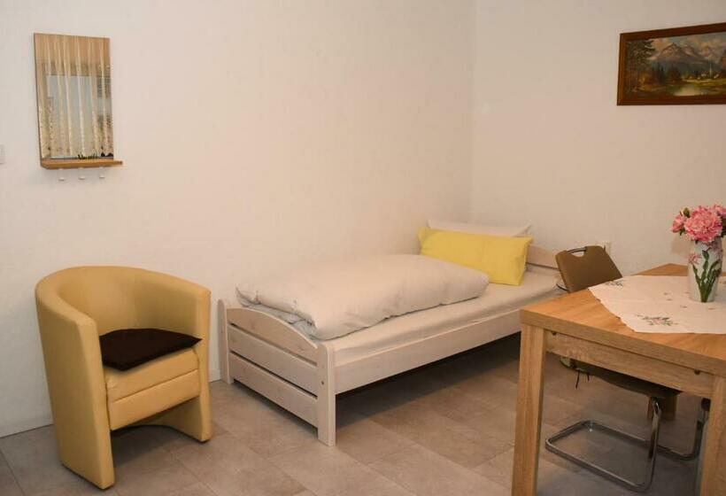 Pension Nickel Waldstraße 18 Alsbach Hähnlein