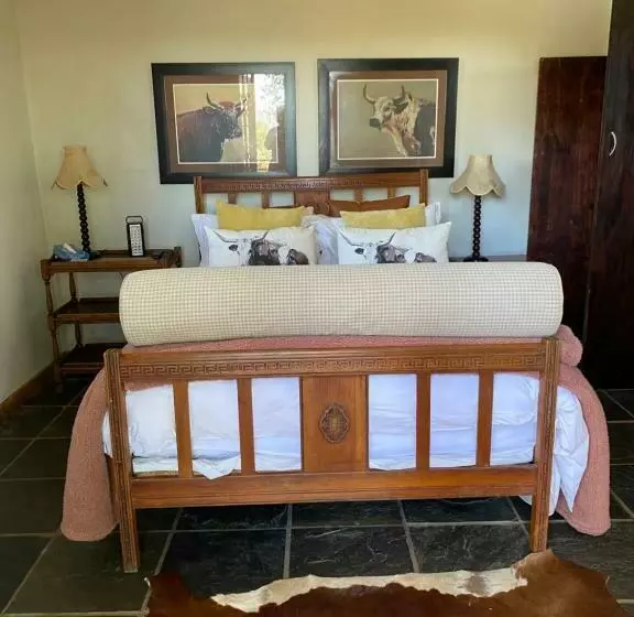 Aamiaismajoitus (B&B) Cabbage Tree Cottage