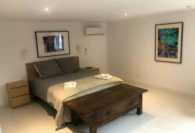 ベッドアンドブレックファースト Domaine De Calypso & Suites   Adult Only