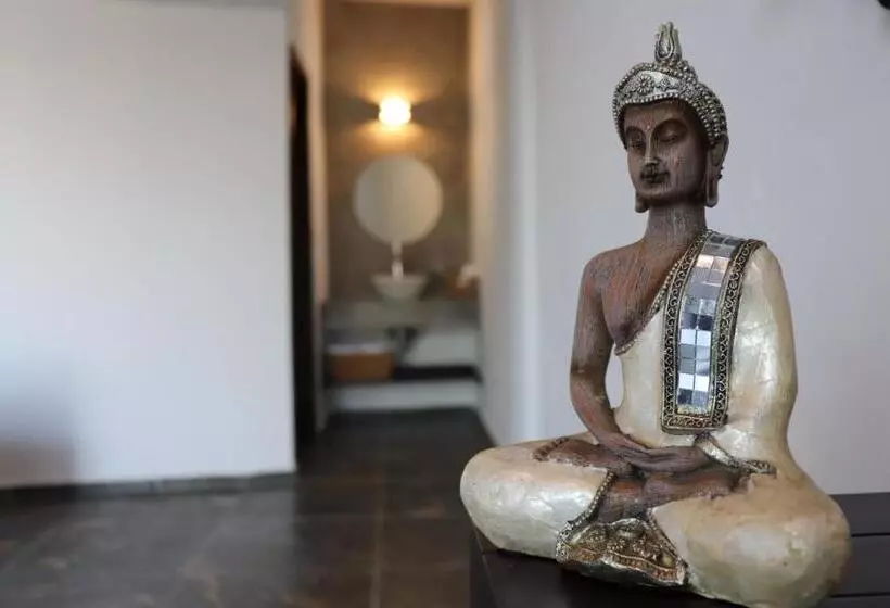 Lunazul Hotel By Rotamundos