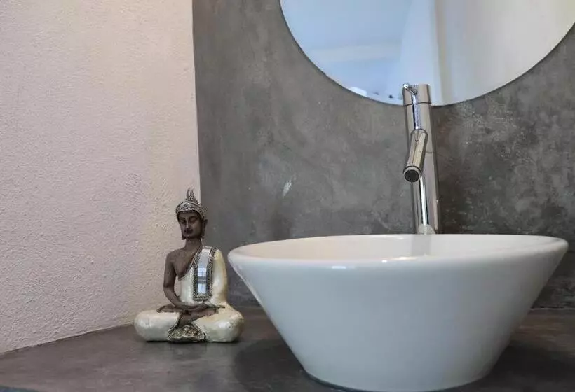 Lunazul Hotel By Rotamundos