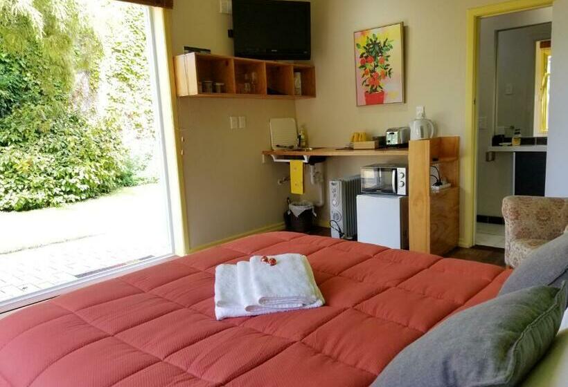 펜션 City Central Apartment – Modern, Private & Quiet