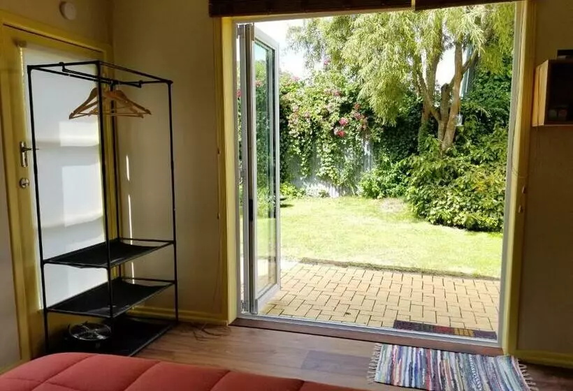 Majatalo City Central Apartment – Modern, Private & Quiet