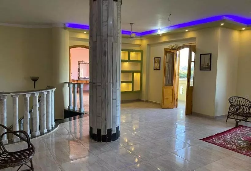پانسیون Elsanosy Family Guest House   Luxor