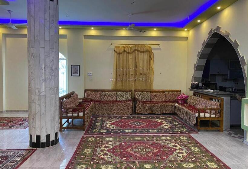 پانسیون Elsanosy Family Guest House   Luxor