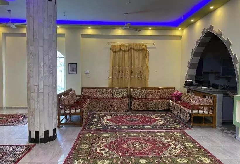 پانسیون Elsanosy Family Guest House   Luxor