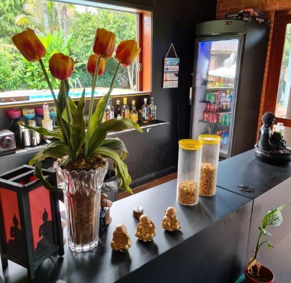 Hostel 4 Elementos 200 Metros Da Praia De Pernambuco E Do Mar Casado