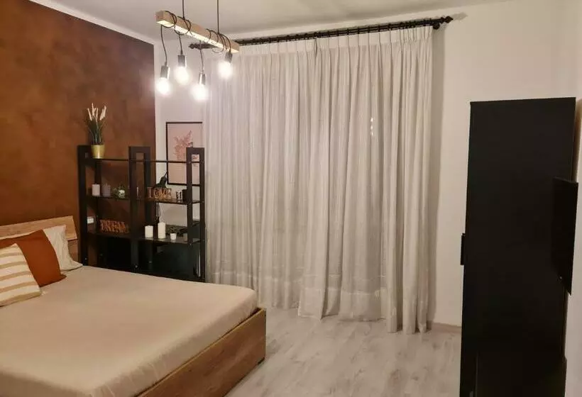 Majatalo Alla Damigiana