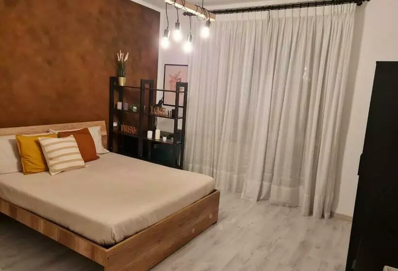 Majatalo Alla Damigiana