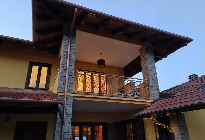 膳宿费 Alla Damigiana