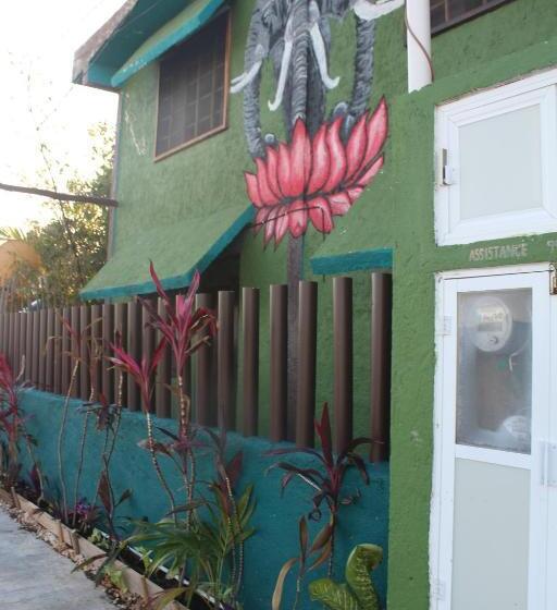 Пансион Apartment Close To The Town Utopia