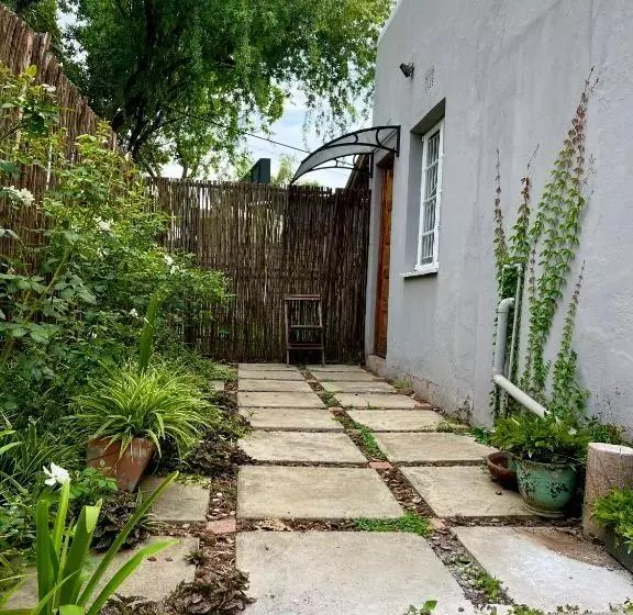 Majatalo Wamelia Guesthouse