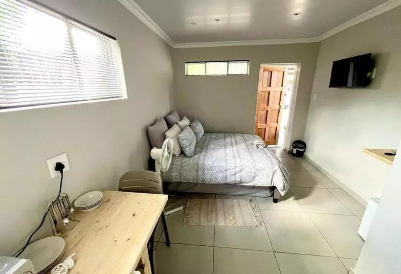 Majatalo Wamelia Guesthouse