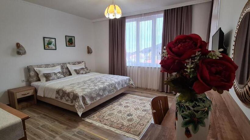 Aparthotel Olympus Plaza