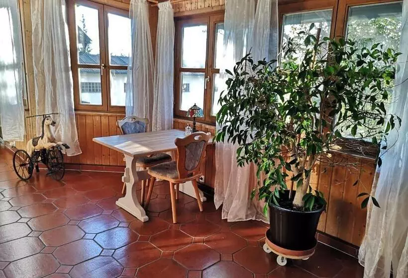 Bed and Breakfast Edel Weiss Gästezimmer