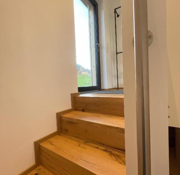 Motell Fairrooms   24h Self Check In