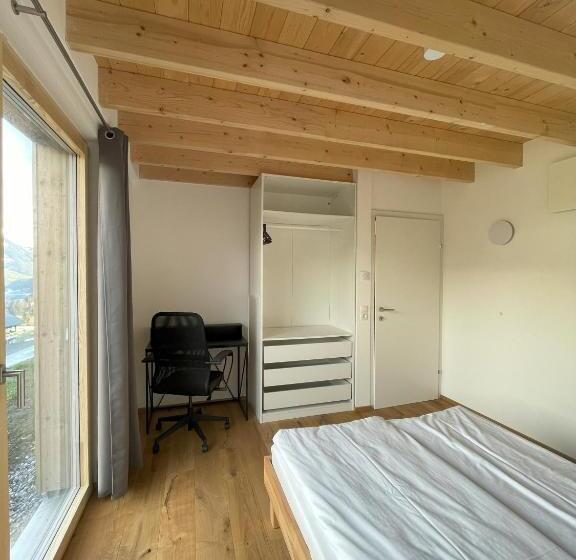 Motell Fairrooms   24h Self Check In