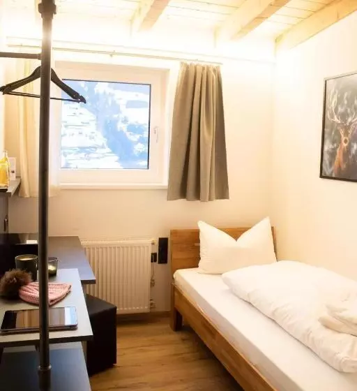 Motelli Fairrooms   24h Self Check In