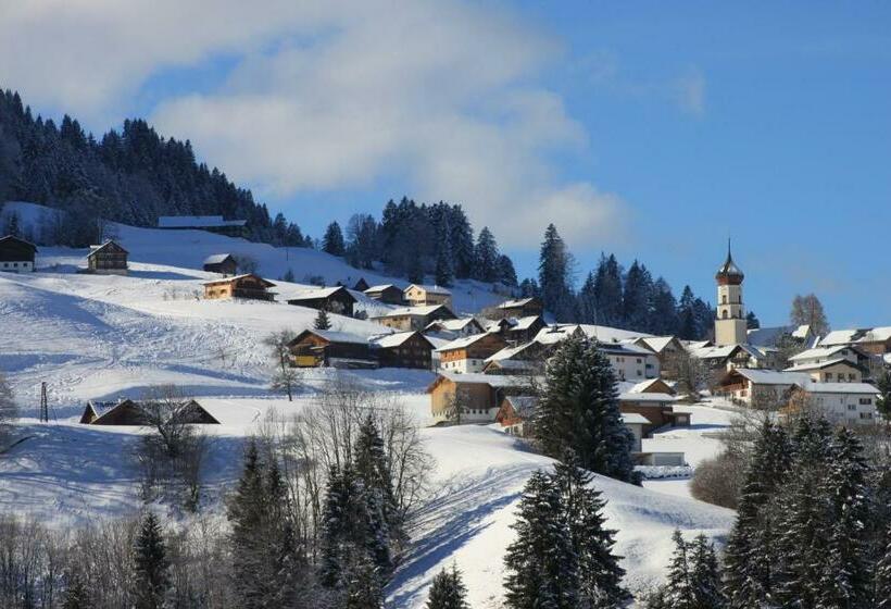 Motell Fairrooms   24h Self Check In