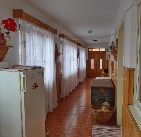 پانسیون Kerekes Vendégház