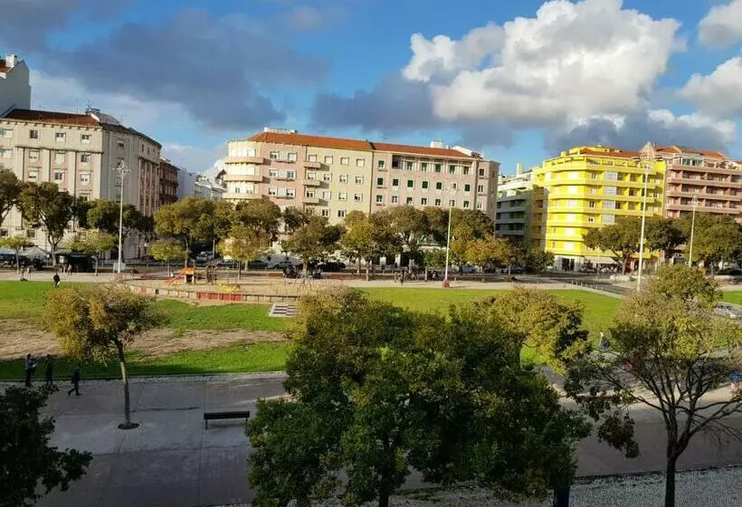 پانسیون Rose View Guest House