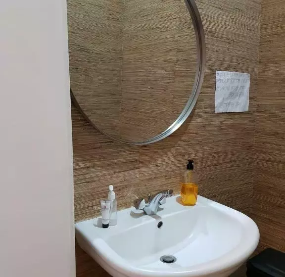 پانسیون Rose View Guest House