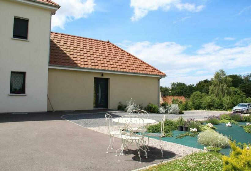 ベッドアンドブレックファースト Le Haut Village Chambre D Hôtes Mobi Loft Cosy Sauna ,douche ,chromothérapie