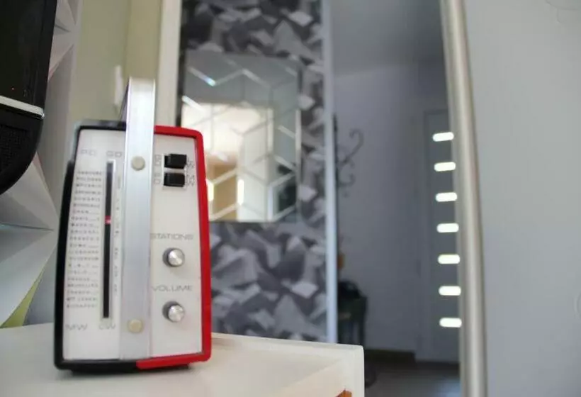 Aamiaismajoitus (B&B) Le Haut Village Chambre D Hôtes Mobi Loft Cosy Sauna ,douche ,chromothérapie