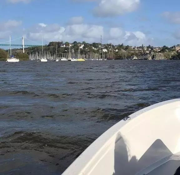 Aamiaismajoitus (B&B) Kerlan