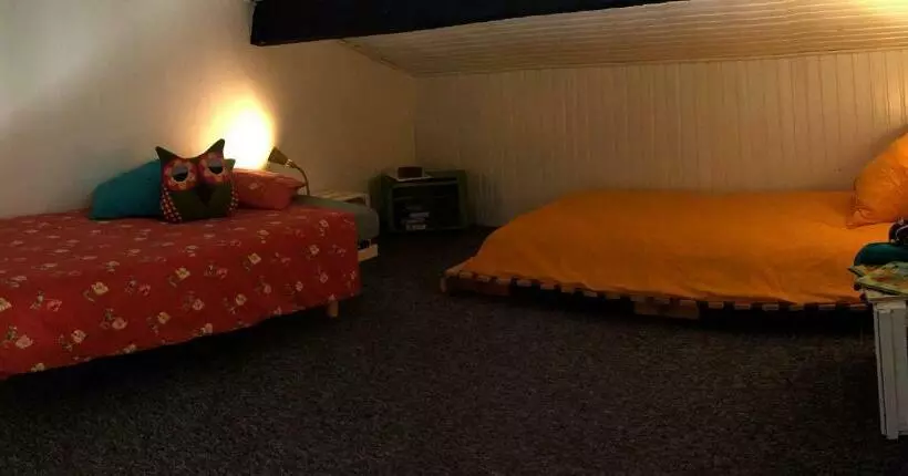 ベッドアンドブレックファースト L App Art Des Ateliers Gerny